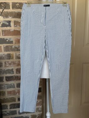 Jones New York Navy & White Seersucker Stripe Ankle Pants Preppy Classic Sz 2